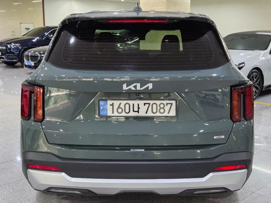 Kia Sorento — фото 8