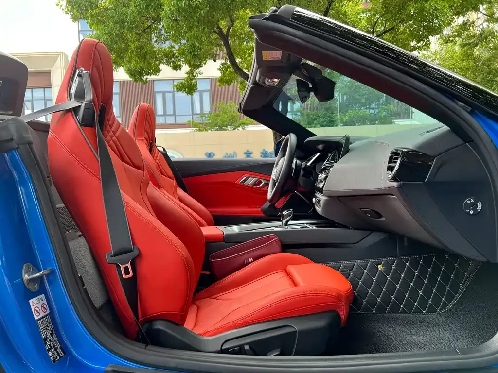 BMW Z4 — фото 7