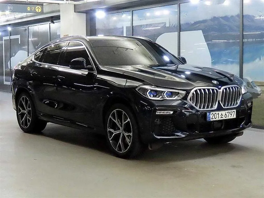 BMW X6 — фото 1