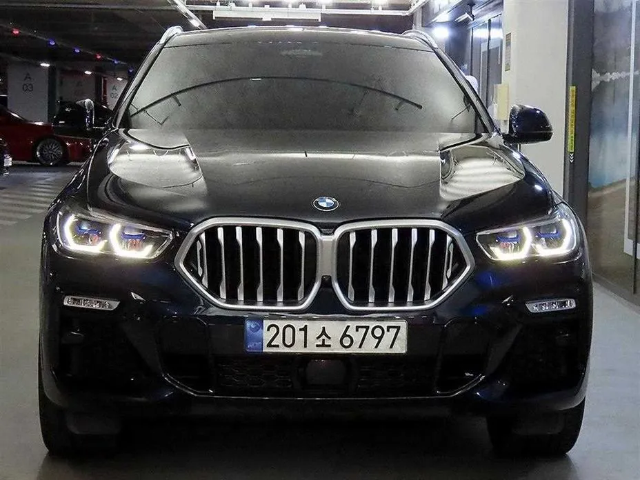 BMW X6 — фото 9