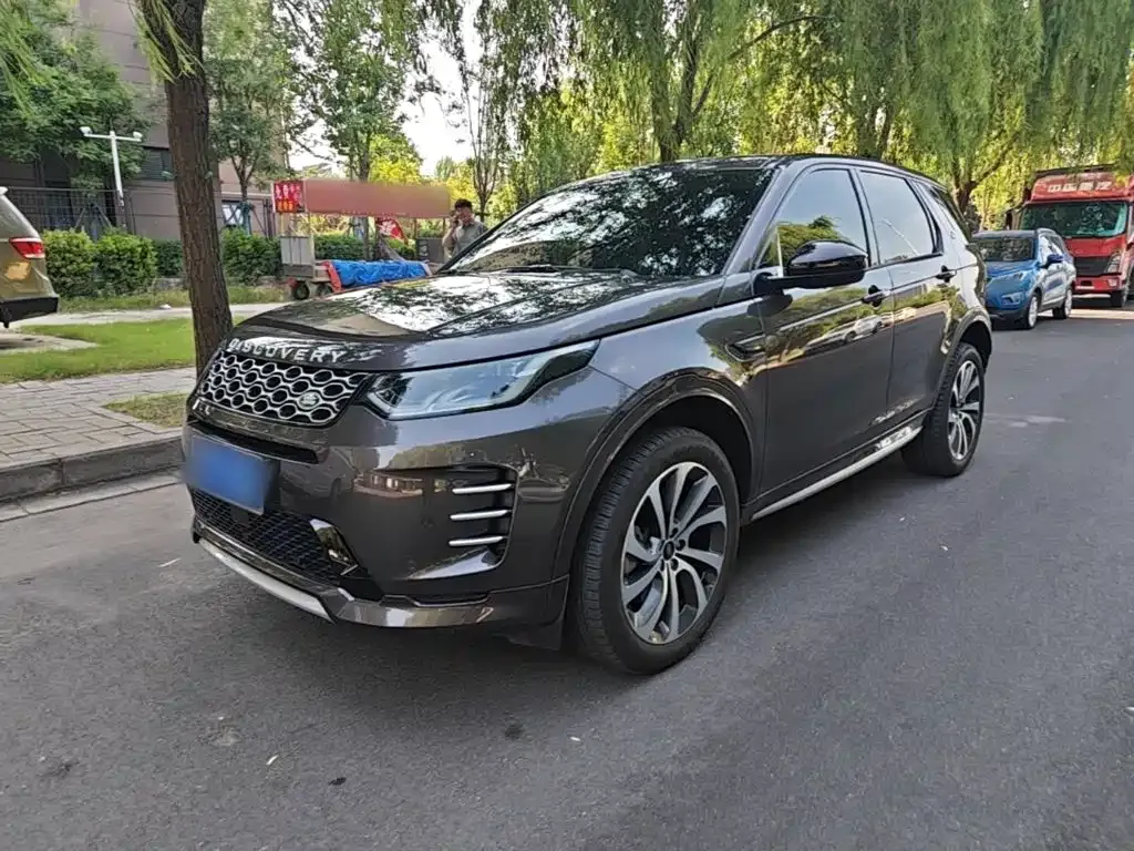 Land Rover Discovery Sport — фото 2