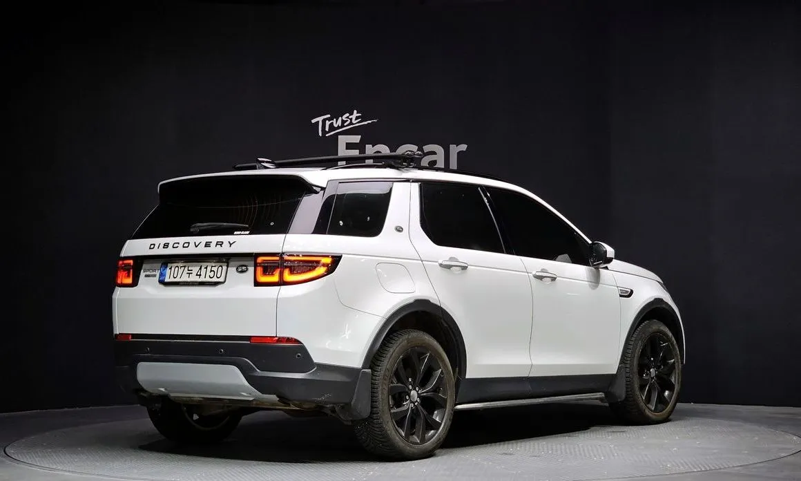 Land Rover Discovery Sport — фото 2