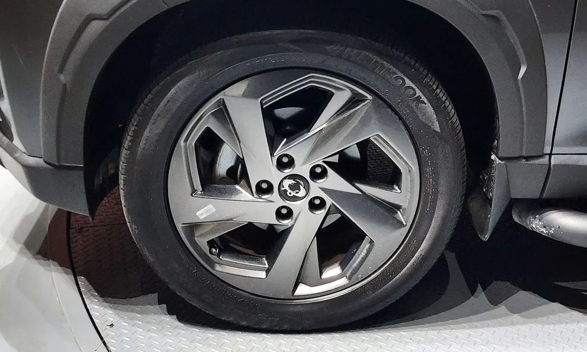 KG Mobility (Ssangyong) Rexton — фото 8