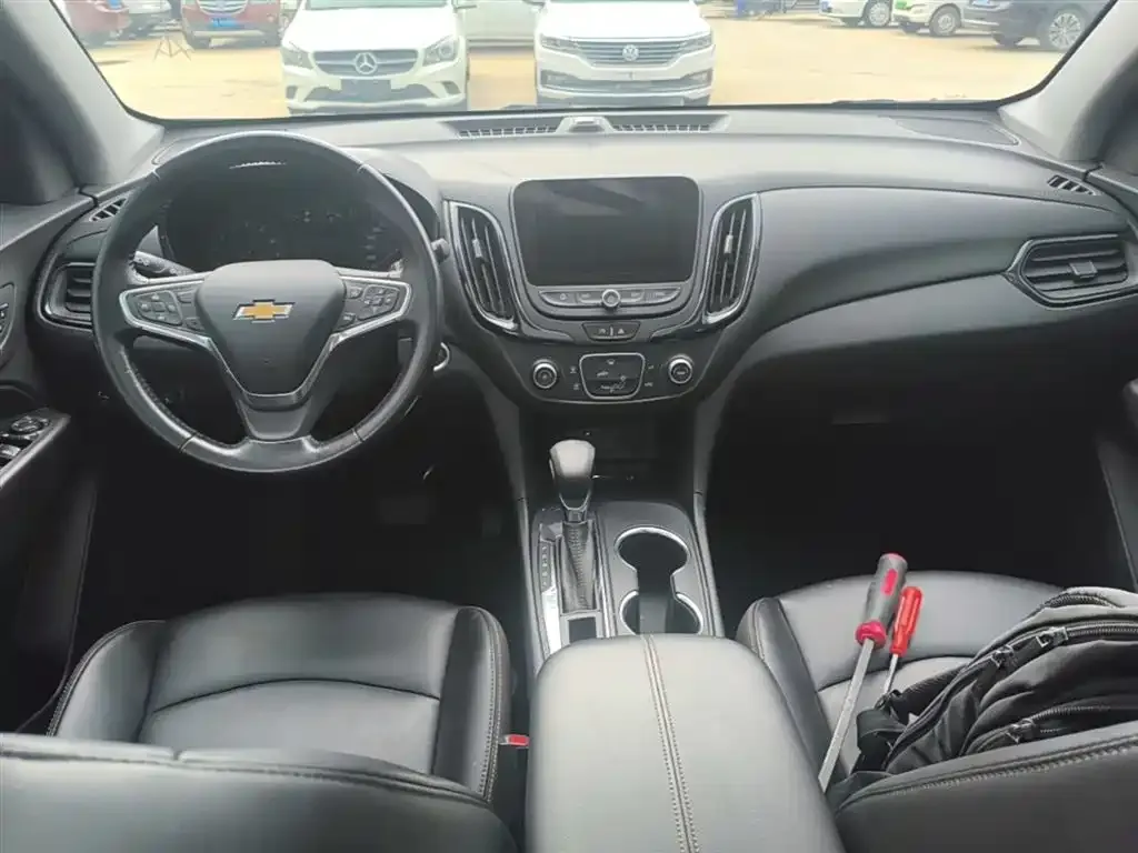 Chevrolet Equinox — фото 10