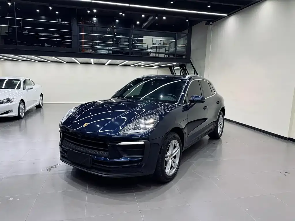 Porsche Macan — фото 1