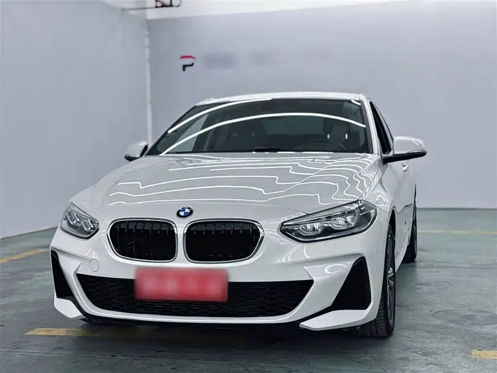 BMW 1 Series — фото 1