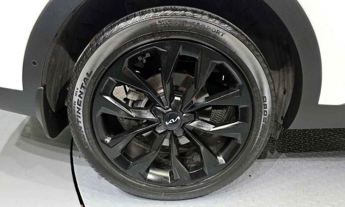 Kia Sorento — фото 3