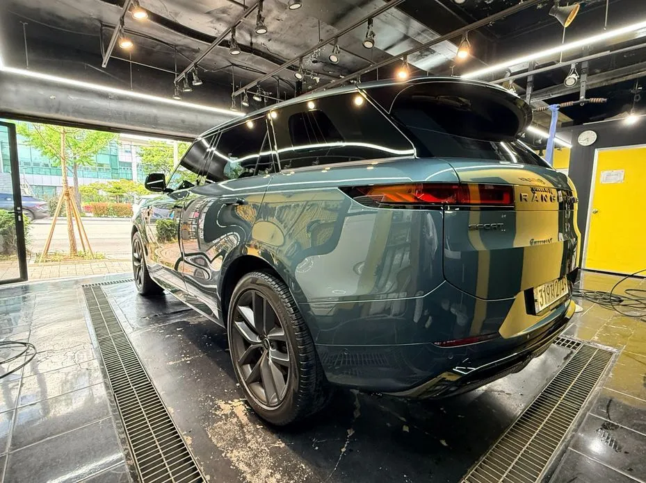 Land Rover Range Rover Sport — фото 8