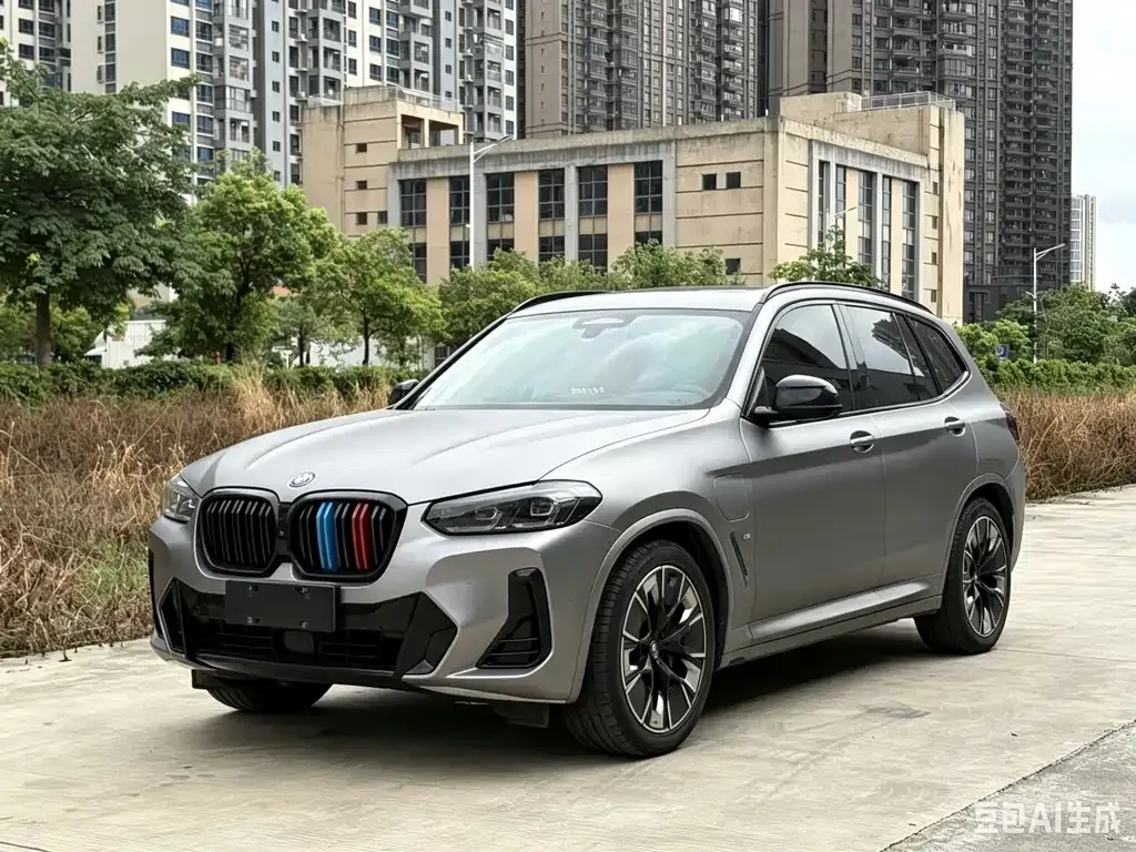 BMW iX3 — фото 1