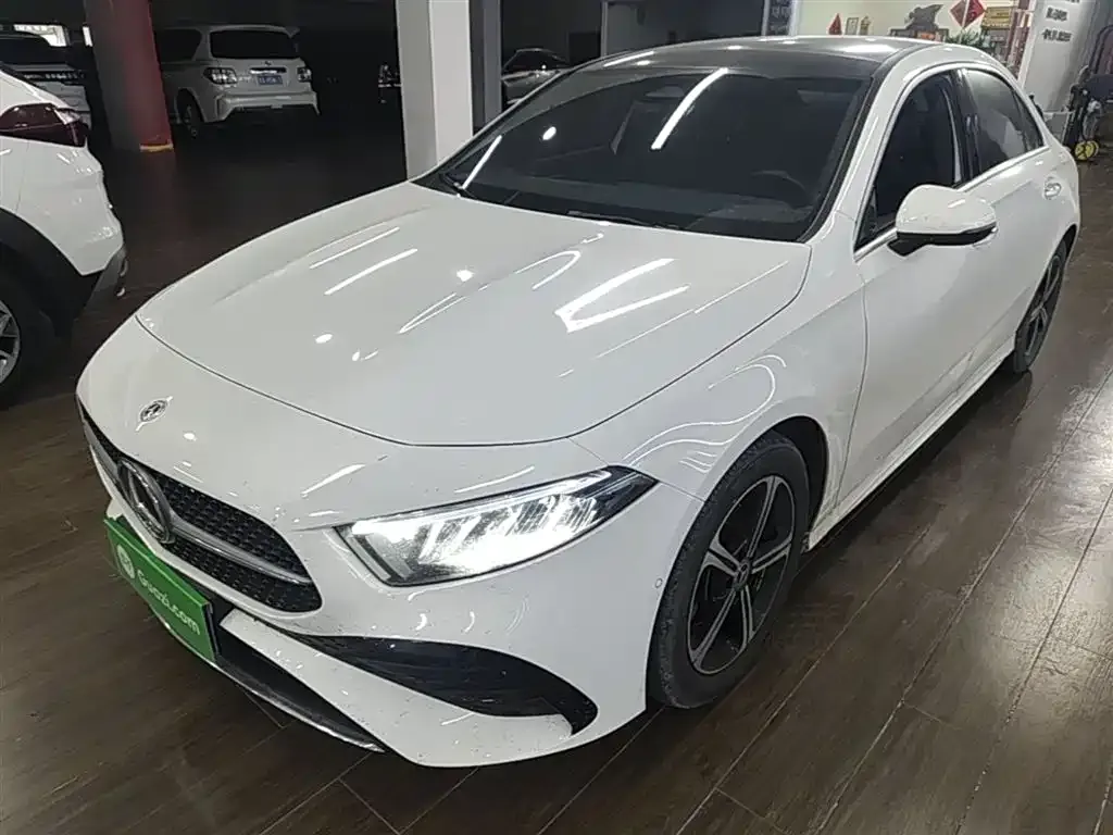 Mercedes-Benz A-Class — фото 1