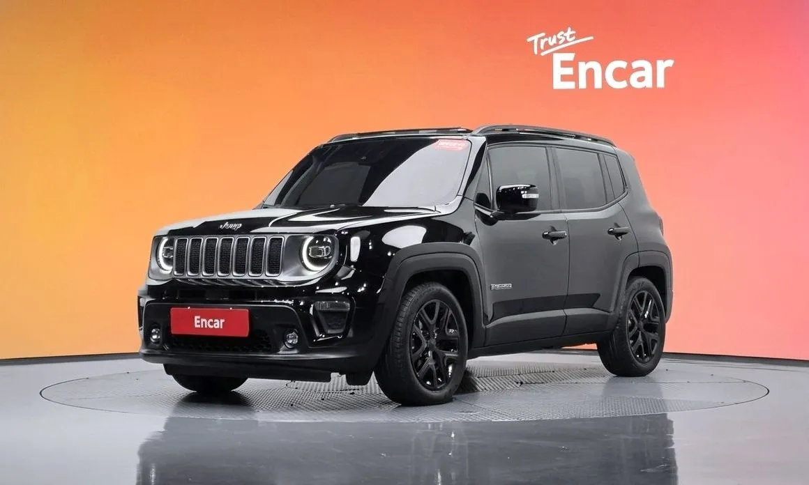 Jeep Renegade — фото 1