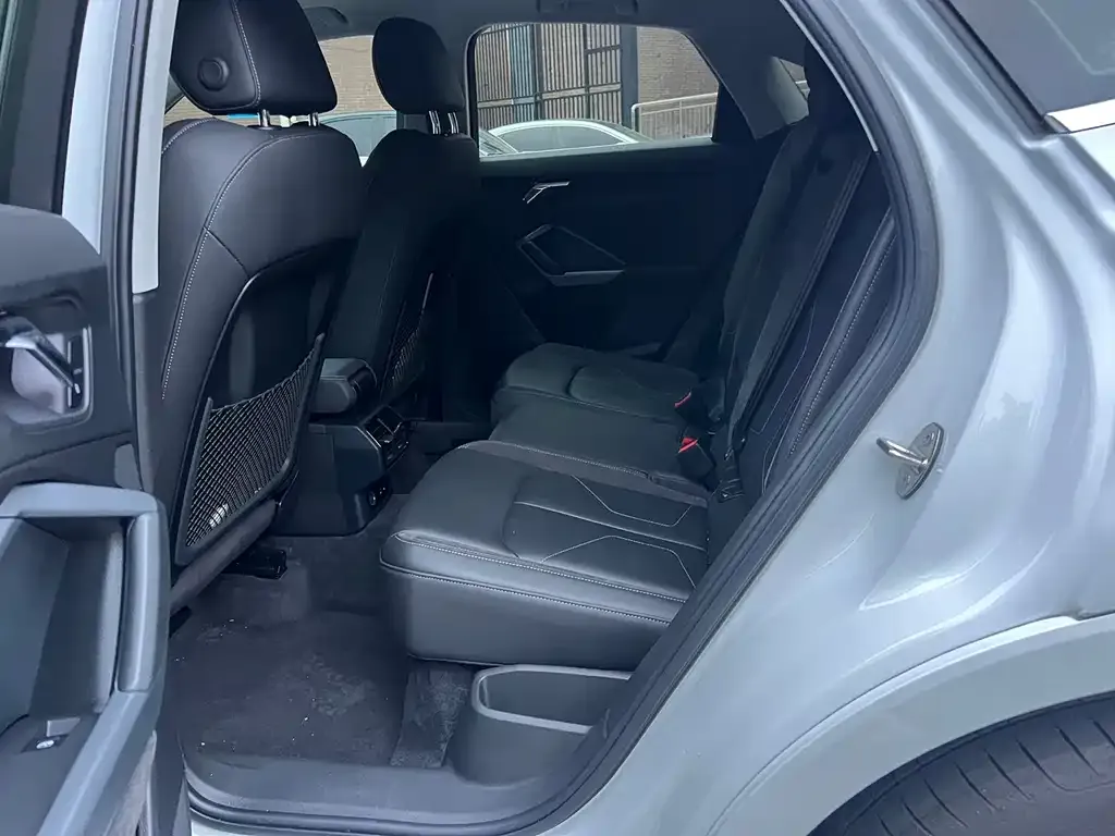 Audi Q3 Sportback — фото 3