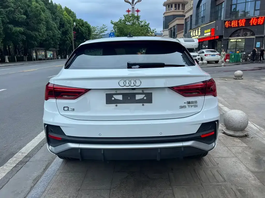 Audi Q3 Sportback — фото 2
