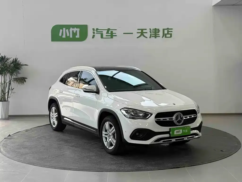 Mercedes-Benz GLA — фото 7