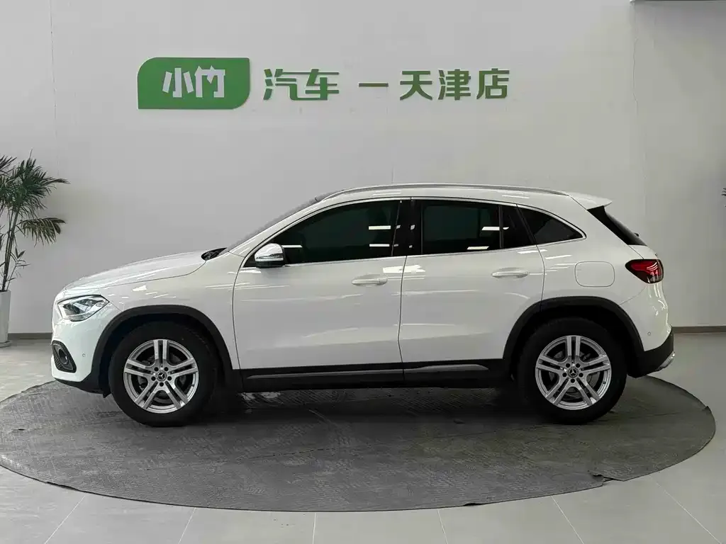 Mercedes-Benz GLA — фото 3