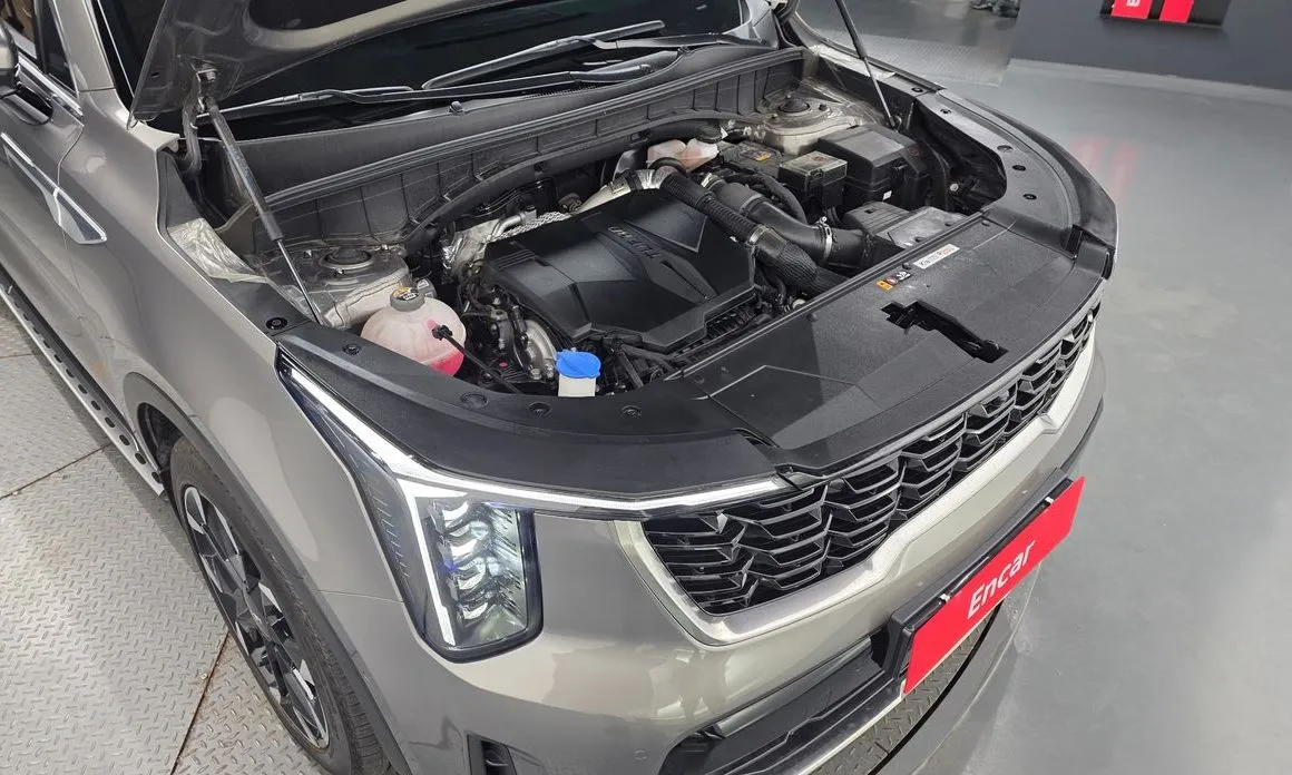 Kia Sorento — фото 5