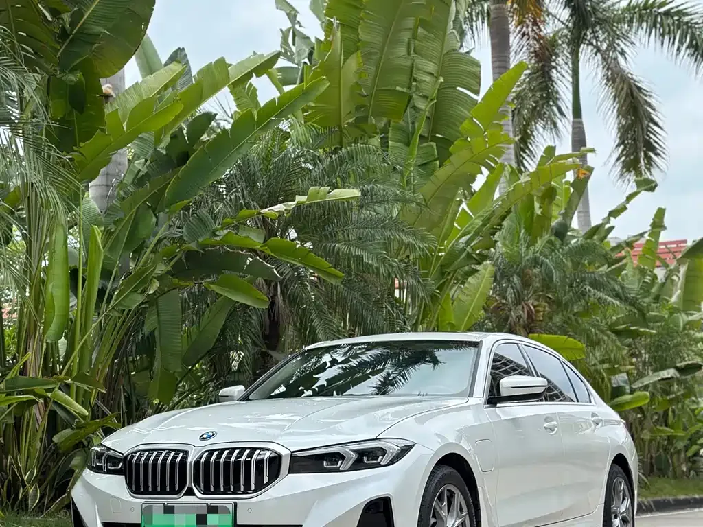 BMW i3 — фото 10