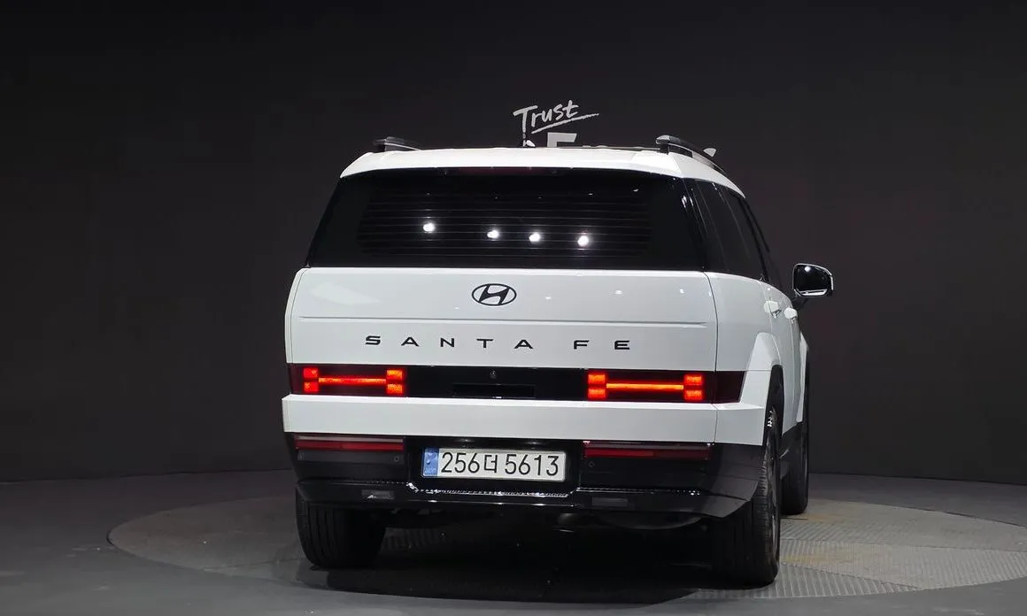 Hyundai Santafe — фото 3