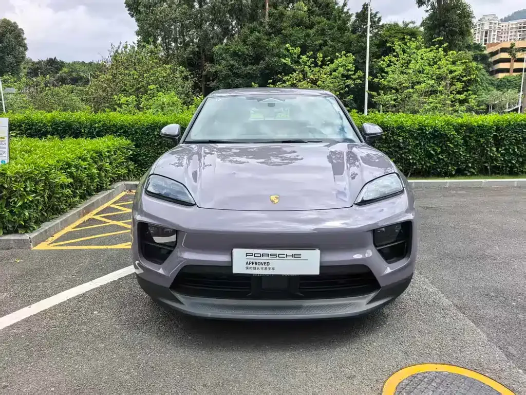 Porsche Macan EV — фото 10