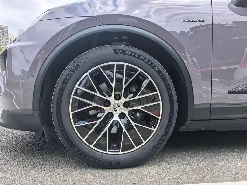 Porsche Macan EV — фото 7