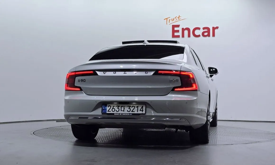 Volvo S90 — фото 2