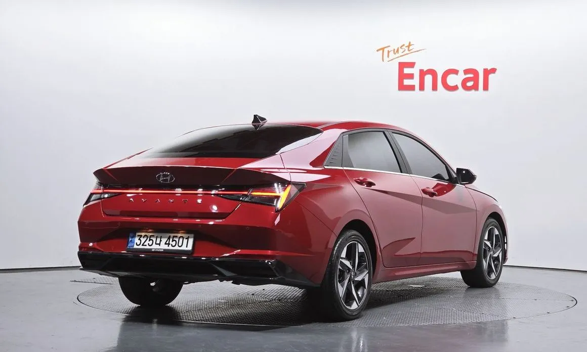 Hyundai AVANTE — фото 2