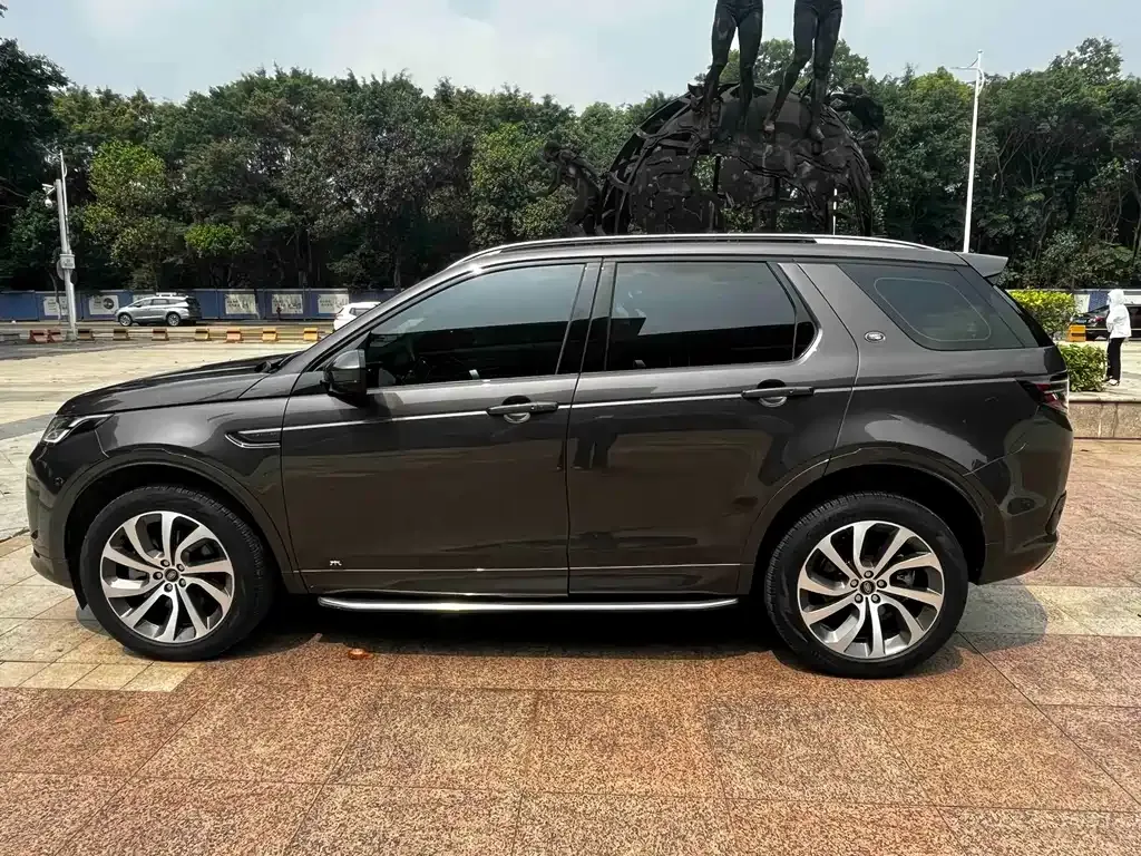 Land Rover Discovery Sport — фото 6