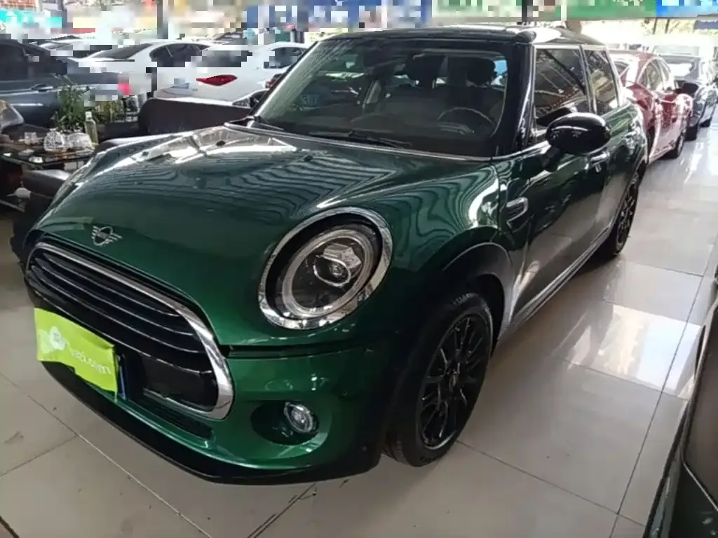 MINI Cooper (3-door) — фото 1