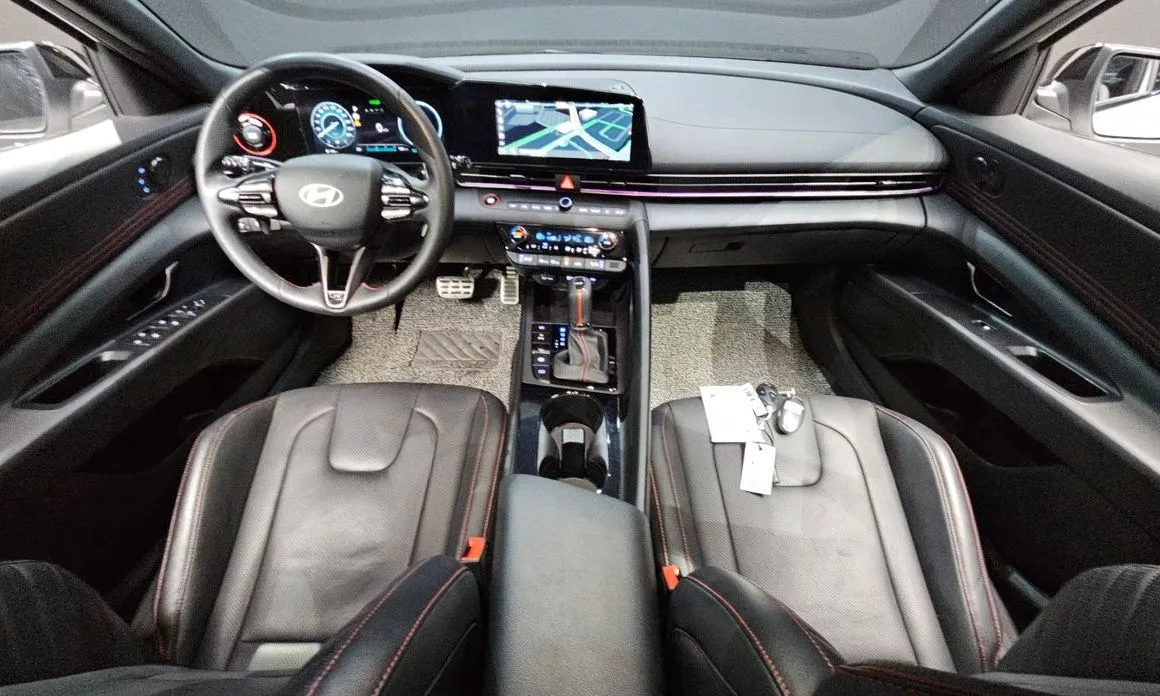 Hyundai AVANTE — фото 8