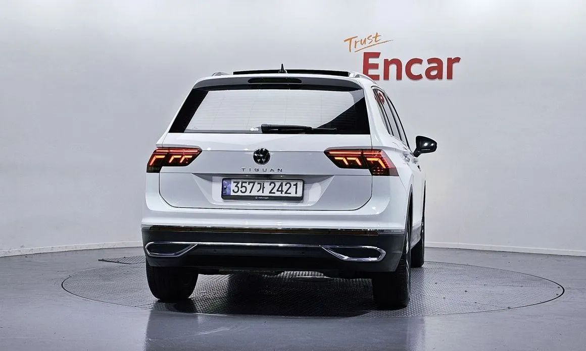 Volkswagen Tiguan — фото 3