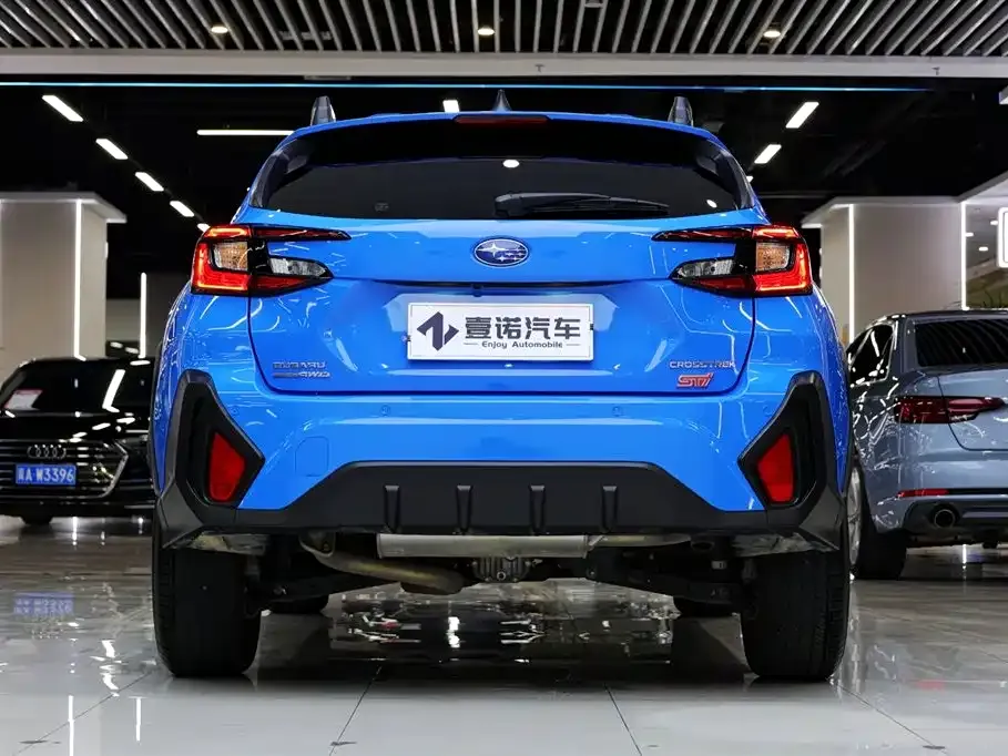 Subaru Crosstrek — фото 5