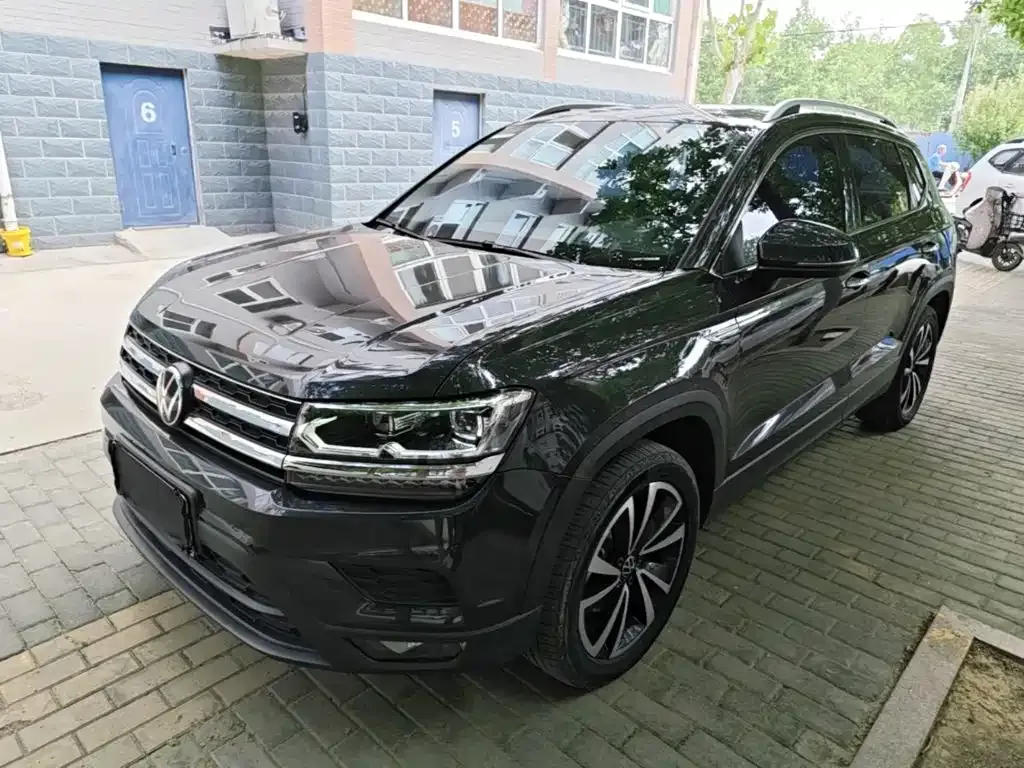 Volkswagen Tharu — фото 1