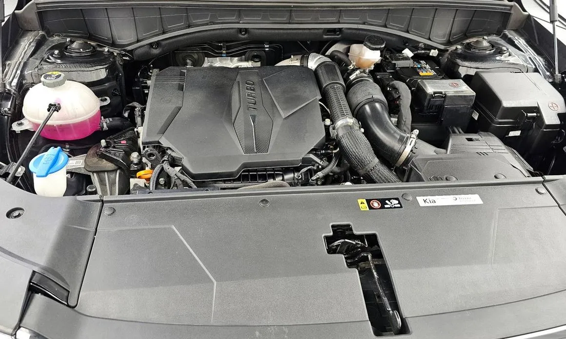 Kia Sorento — фото 8