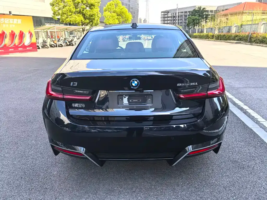 BMW i3 — фото 5