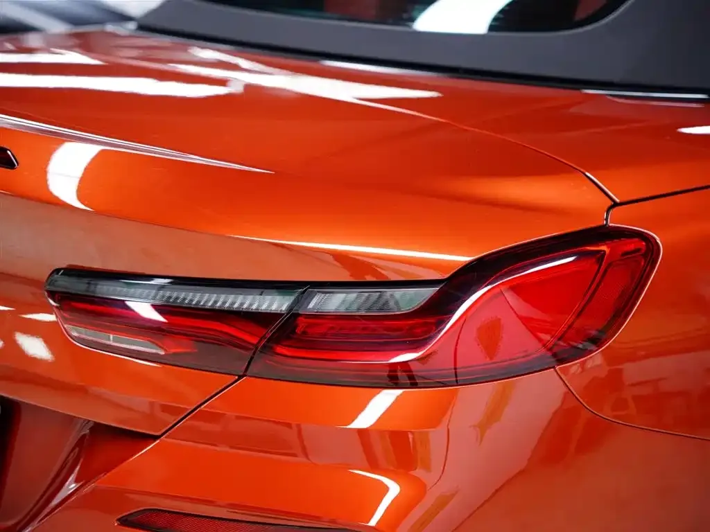 BMW 8 Series — фото 7