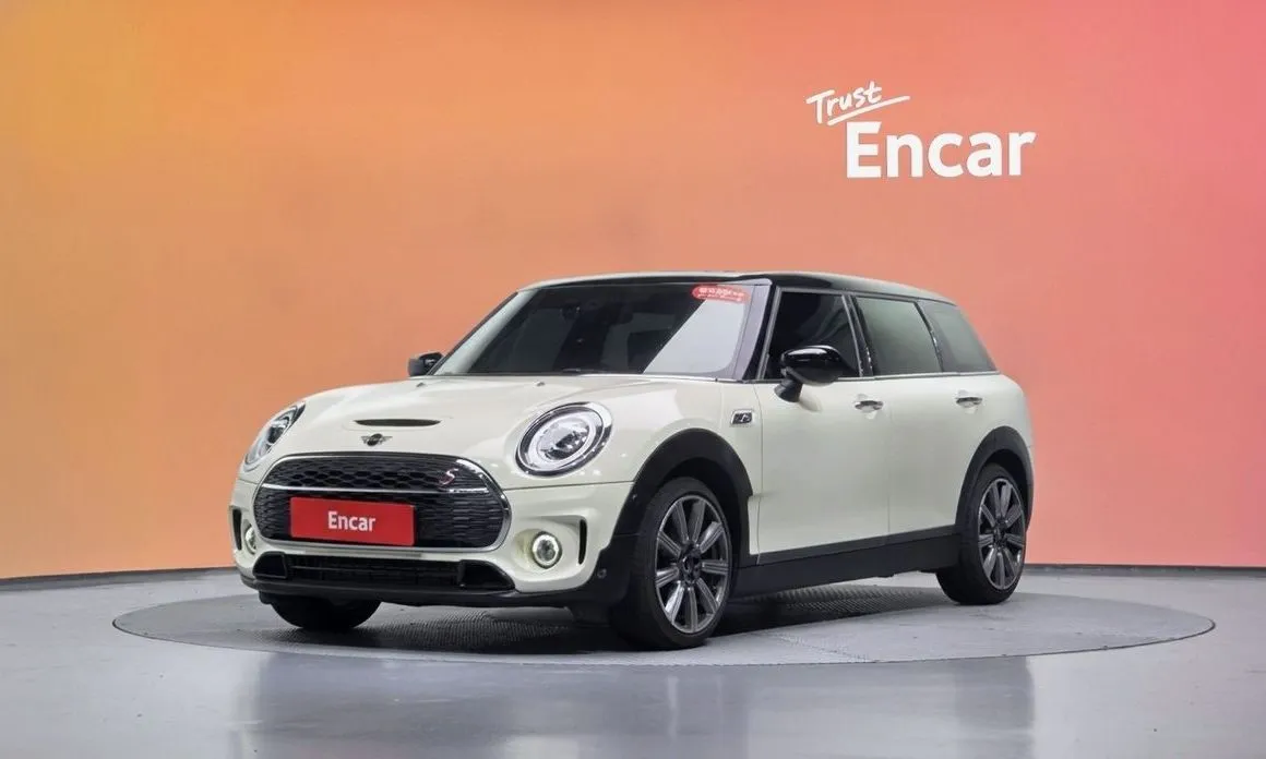 Mini Clubman — фото 1