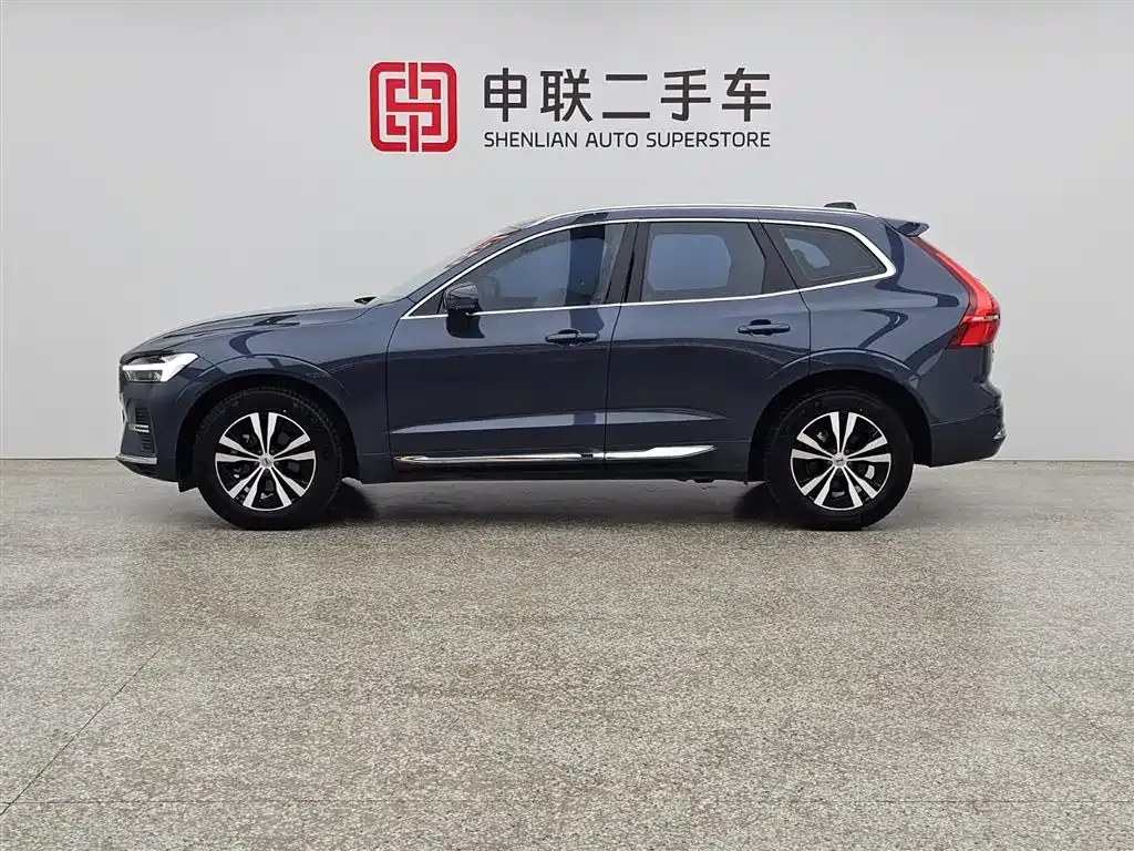 Volvo XC60 — фото 7