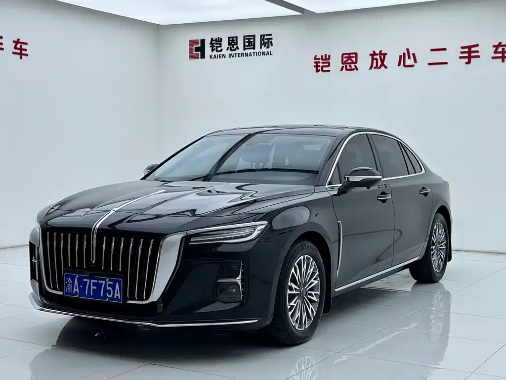 Hongqi H5 — фото 1