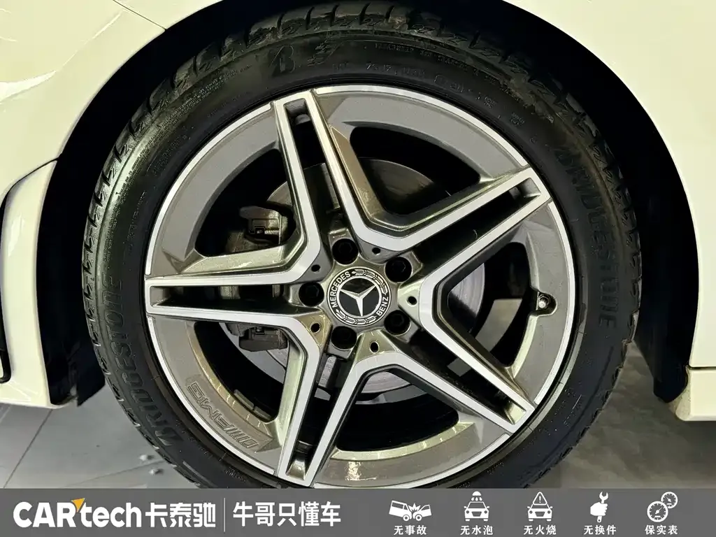Mercedes-Benz CLA (Import) — фото 10