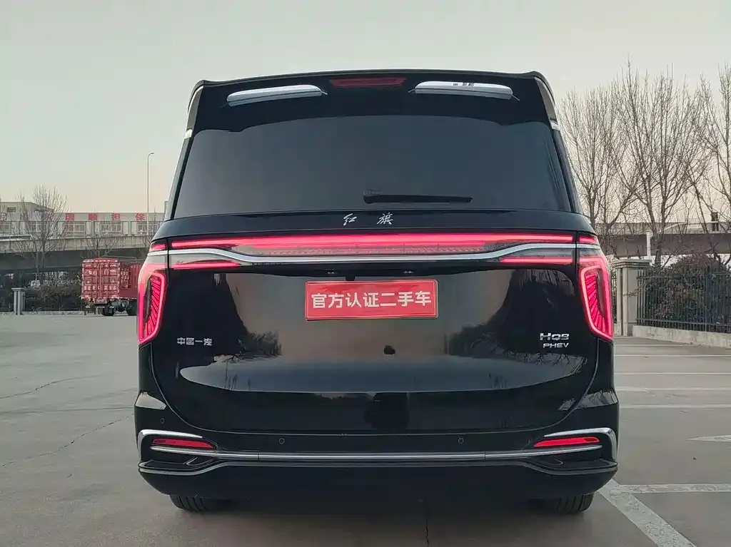 Hongqi HQ9 PHEV — фото 3