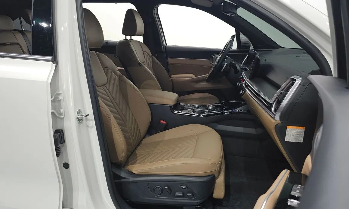 Kia Sorento — фото 9