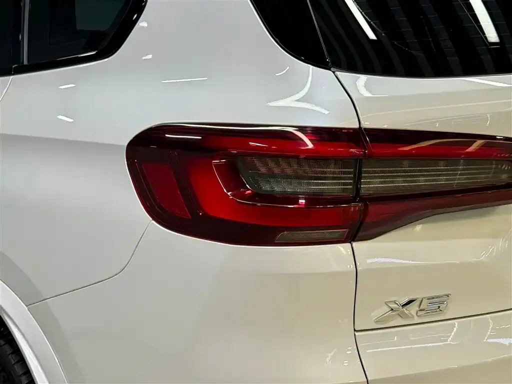 BMW X5 — фото 2