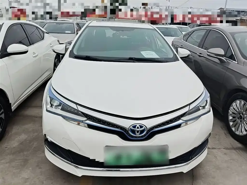 Toyota Corolla Hybrid — фото 4