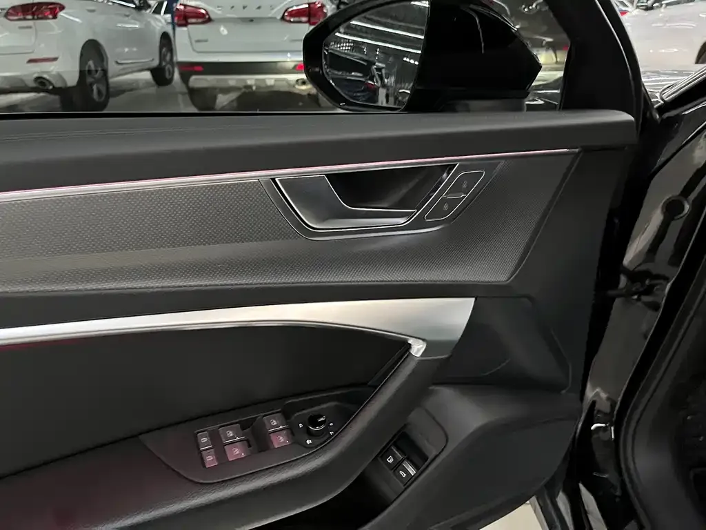 Audi A6L New Energy — фото 2