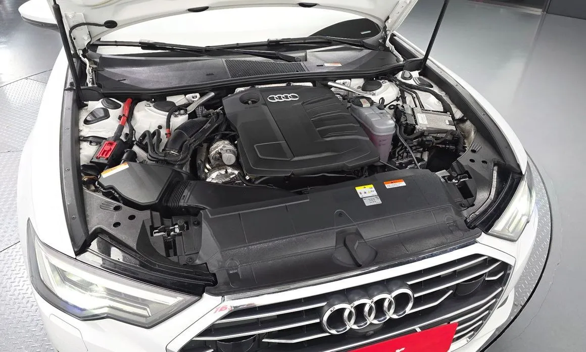 Audi A6 — фото 10