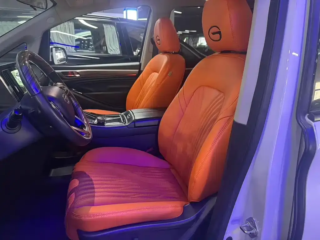 GAC Motor Trumpchi M8 — фото 10