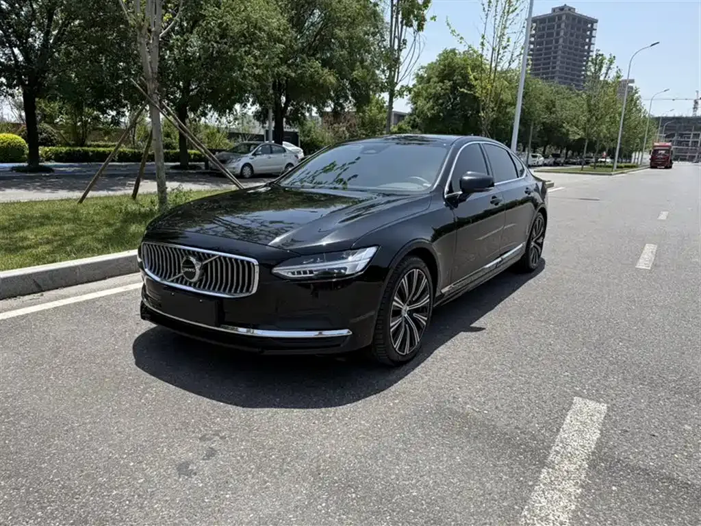 Volvo S90 — фото 4