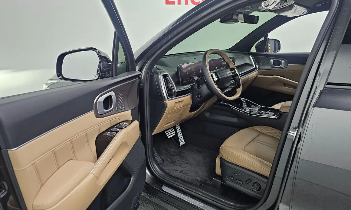 Kia Sorento — фото 8
