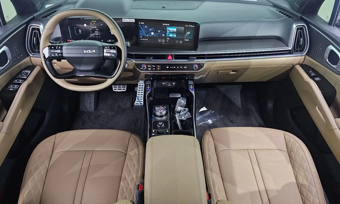 Kia Sorento — фото 10