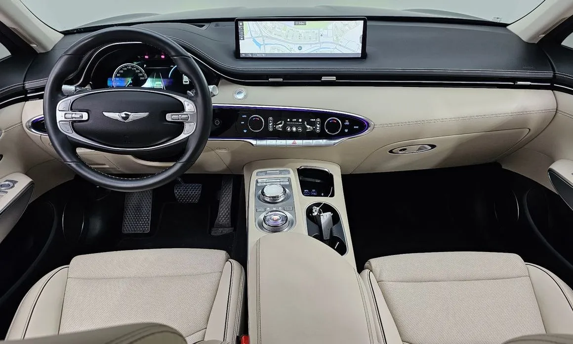 Genesis GV70 — фото 10